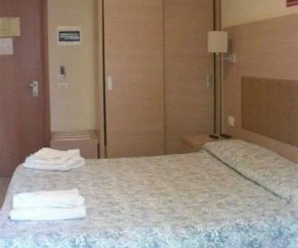 Cuba Nuova Gestione リミニ