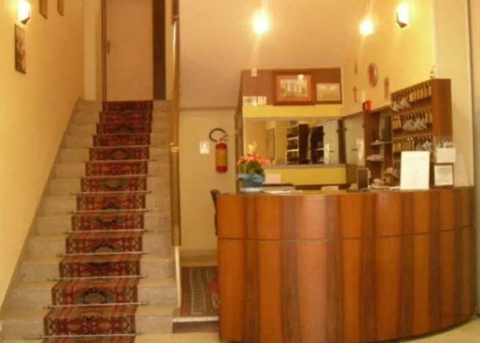 ホテル Cuba Nuova Gestione 3*