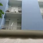 Cuba ホテル リミニ